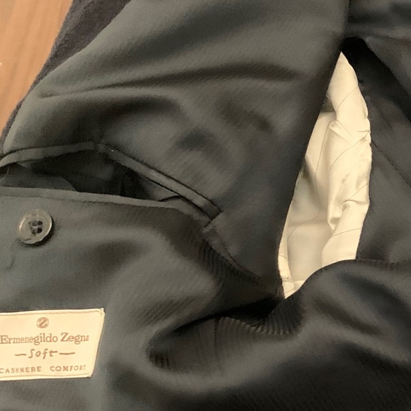 Ermenegildo Zegna Men's Cashmere Blazer - Picture 6 of 9